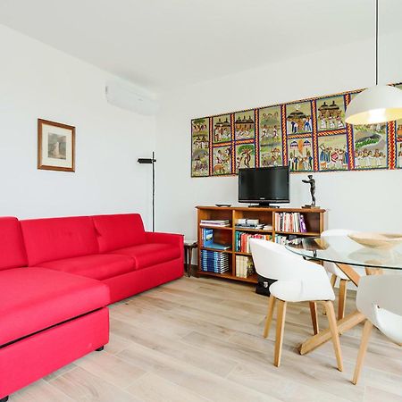 Appartement Amazing Flat With Big Terrace And Private Car Park à Vérone Extérieur photo